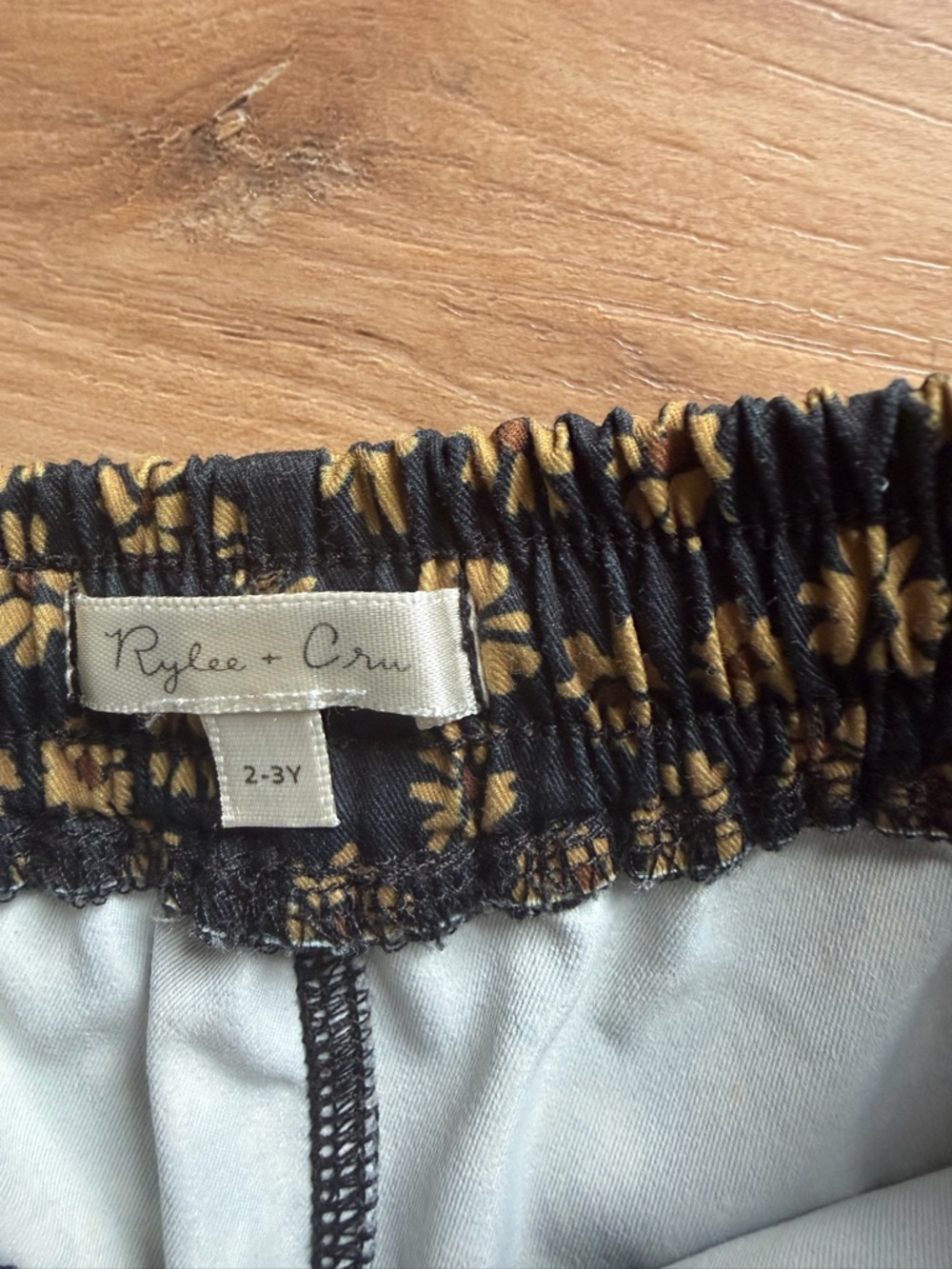 Rylee + Cru Swim Trunks - Picture 3 of 4